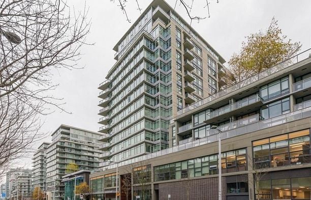 1204 168 W 1ST AVENUE False Creek