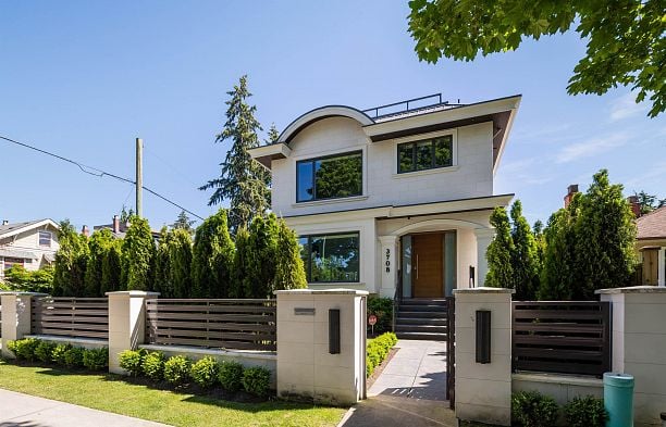 3708 W 1ST AVENUE Point Grey