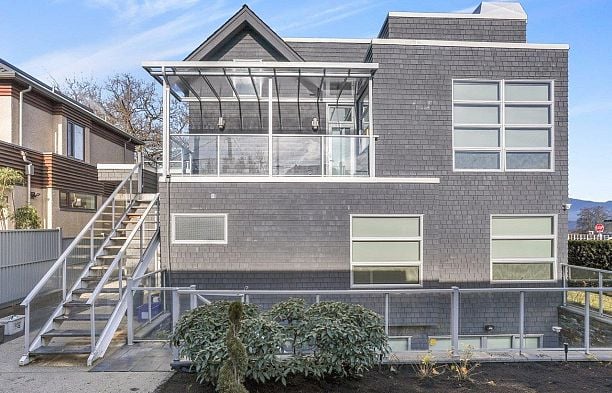 4306 W 8TH AVENUE Point Grey