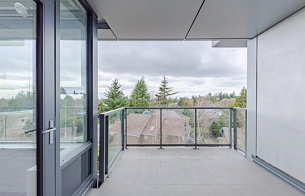 310 2102 W 48TH AVENUE Kerrisdale