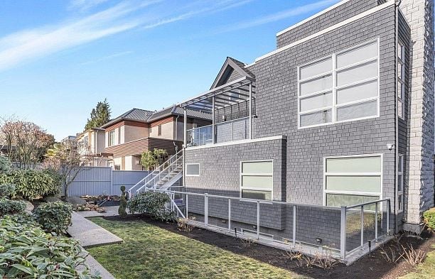 4306 W 8TH AVENUE Point Grey