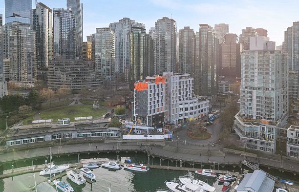 704 588 BROUGHTON STREET Coal Harbour