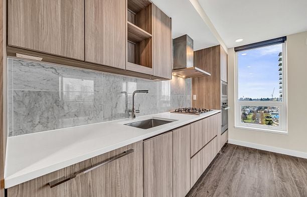 2201 433 SW MARINE DRIVE Marpole