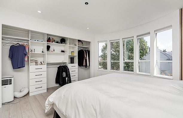 303 3220 W 4TH AVENUE Kitsilano