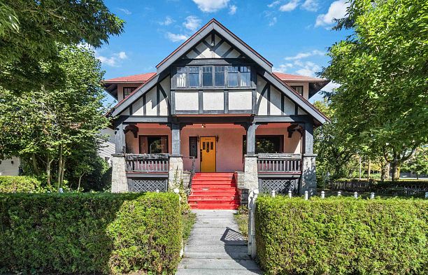 2011 W 48TH AVENUE Kerrisdale