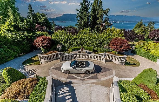 4788 BELMONT AVENUE Point Grey