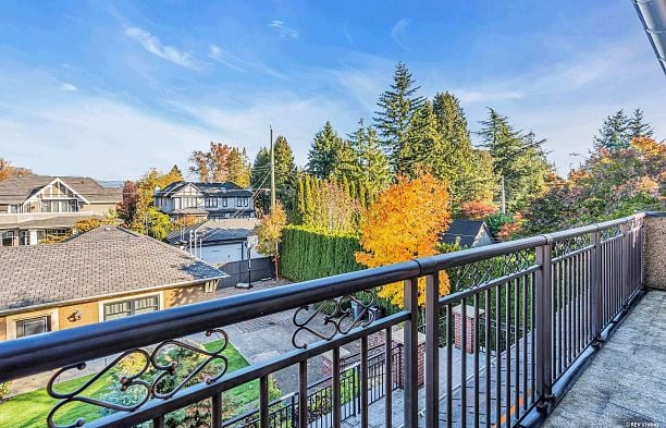 1257 W 32 AVENUE Shaughnessy