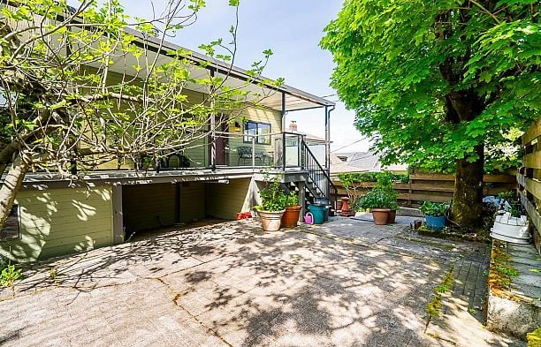 4570 W 4TH AVENUE Point Grey