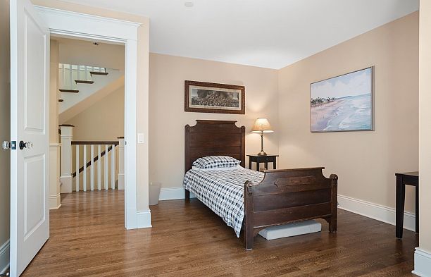 4166 CROWN CRESCENT Point Grey