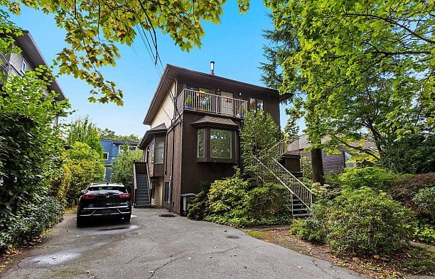 2312-2318 W 6TH AVENUE Kitsilano