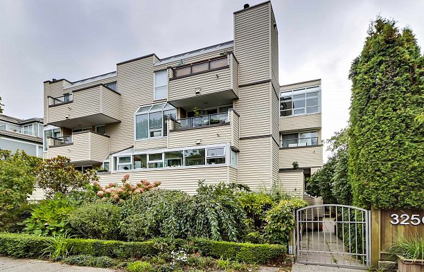 8 3250 W 4TH AVENUE Kitsilano