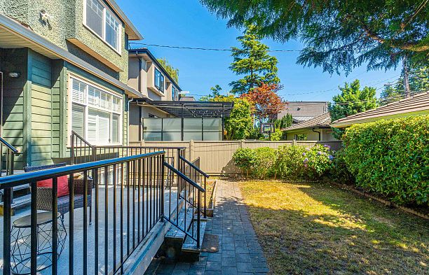 2818 W 19TH AVENUE Arbutus