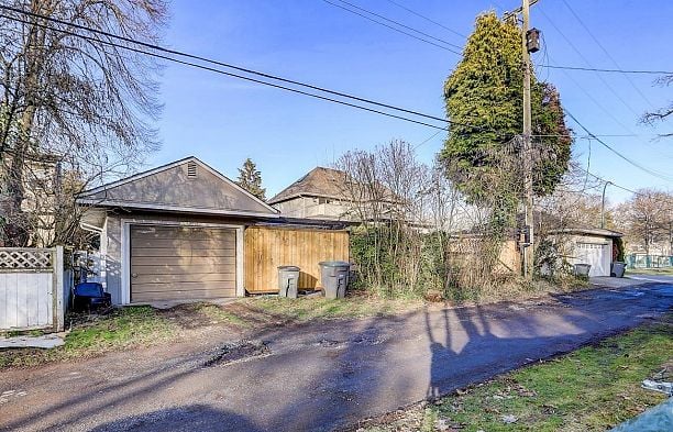 2016 W 48TH AVENUE Kerrisdale