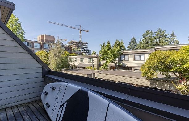 4059 ARBUTUS STREET Quilchena