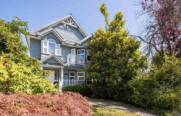 4415 W 15TH AVENUE Point Grey