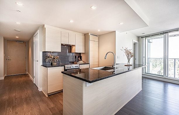 2706 488 SW MARINE DRIVE Marpole