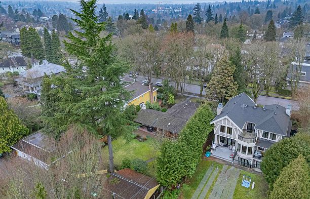 1736 W 37TH AVENUE Shaughnessy