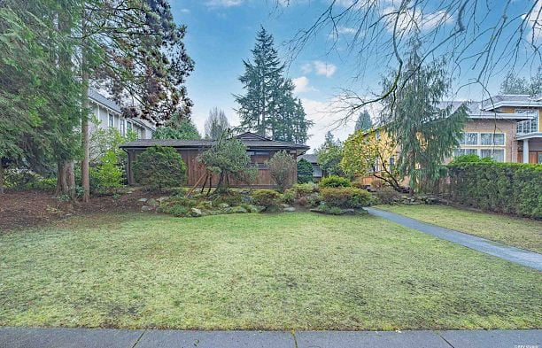 1736 W 37TH AVENUE Shaughnessy