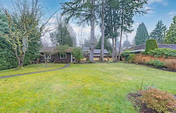 1736 W 37TH AVENUE Shaughnessy