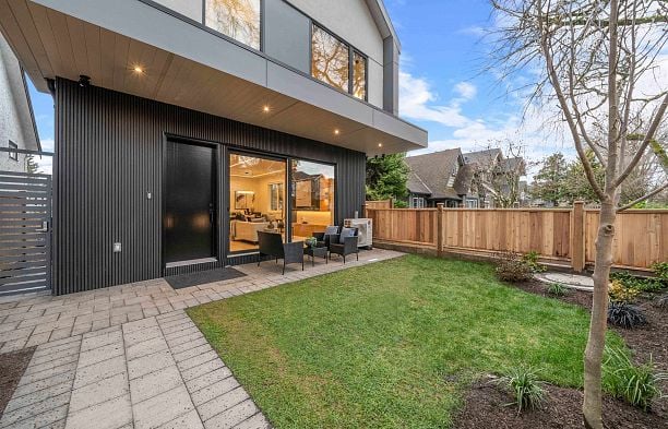 1 3232 W 38TH AVENUE Kerrisdale