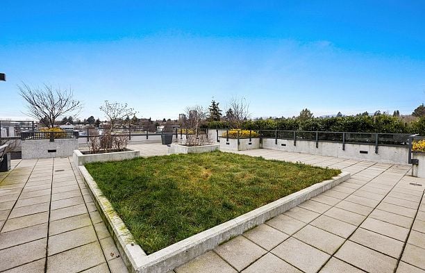 407 8888 OSLER STREET Marpole