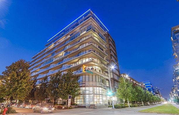 104 181 W 1ST AVENUE False Creek