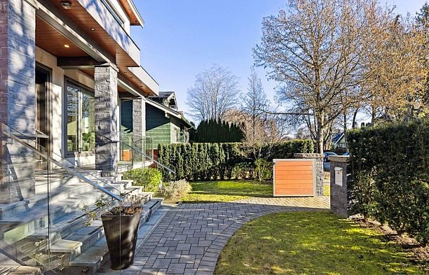 4437 W 13TH AVENUE Point Grey