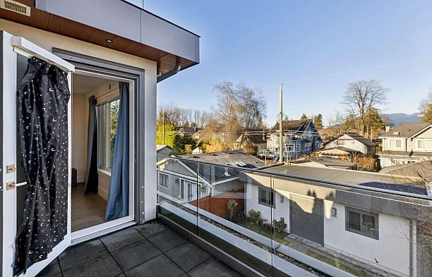 4437 W 13TH AVENUE Point Grey