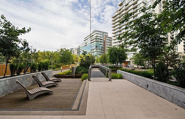 1707 1768 COOK STREET False Creek