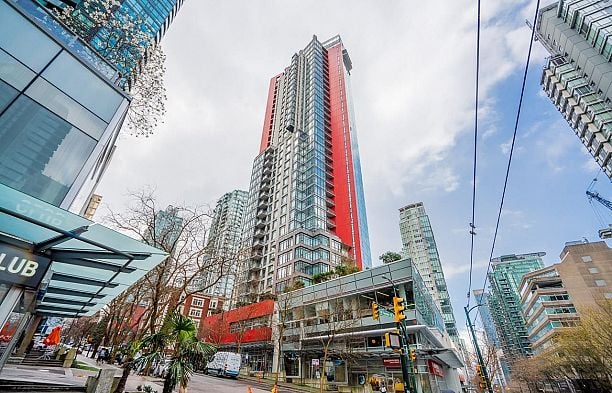 807 1211 MELVILLE STREET Coal Harbour