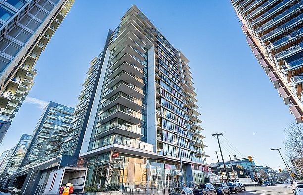 905 1788 COLUMBIA STREET False Creek