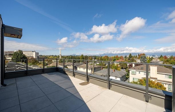 4561 ASH STREET Cambie