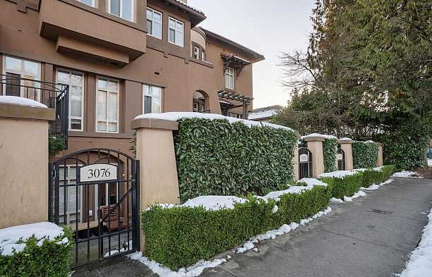 3076 W 4TH AVENUE Kitsilano