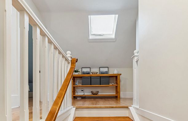 2656 2658 W 3RD AVENUE Kitsilano