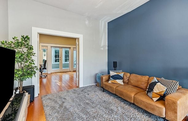 2656 2658 W 3RD AVENUE Kitsilano