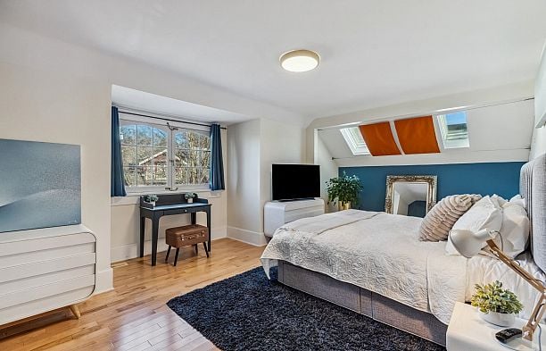 2656 2658 W 3RD AVENUE Kitsilano