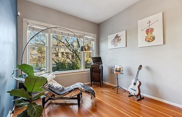 2656 2658 W 3RD AVENUE Kitsilano