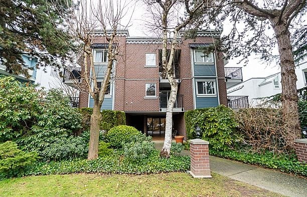 305 2239 W 1ST AVENUE Kitsilano