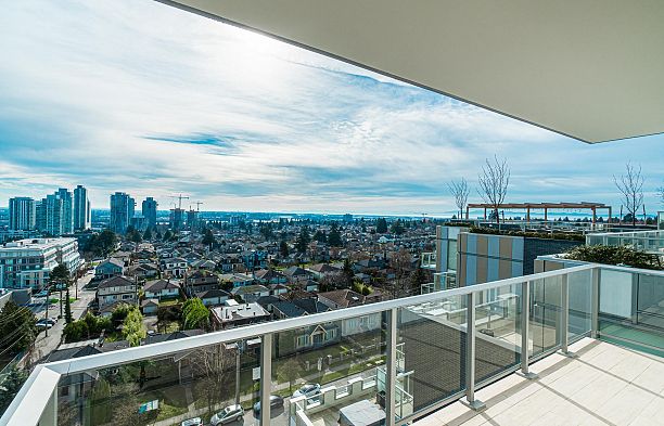 1002-7418 Paulson Street, Vancouver BC V6P 0K2 South Cambie