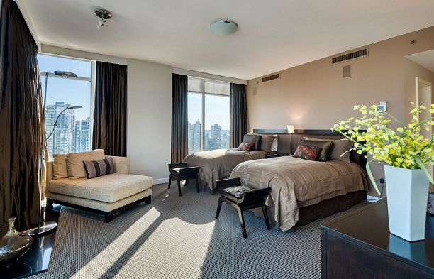 3402-1281 Cordova Street, Vancouver BC V6C 3R5 Coal Harbour