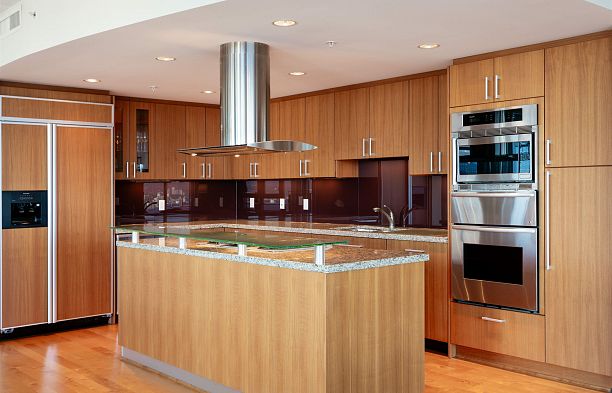 3402-1281 Cordova Street, Vancouver BC V6C 3R5 Coal Harbour