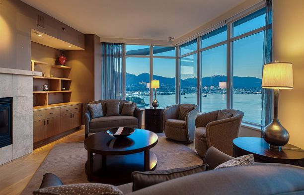 3402-1281 Cordova Street, Vancouver BC V6C 3R5 Coal Harbour