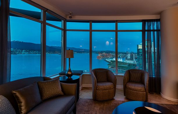 3402-1281 Cordova Street, Vancouver BC V6C 3R5 Coal Harbour