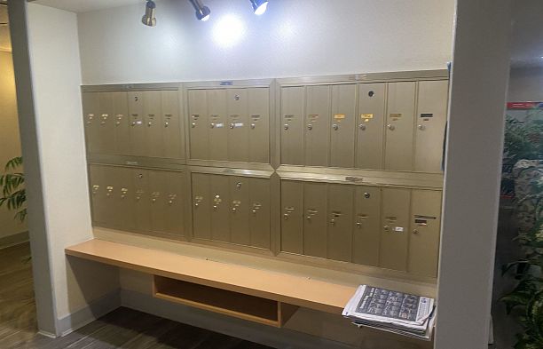 402-1228 Hastings Street, Vancouver BC V6E 4S6 Coal Harbour