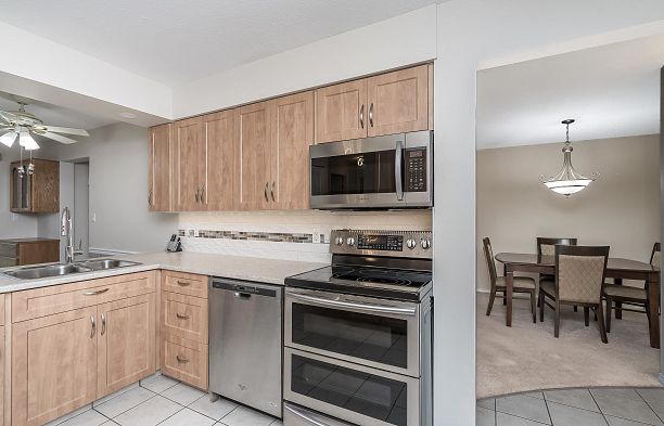 402-1228 Hastings Street, Vancouver BC V6E 4S6 Coal Harbour