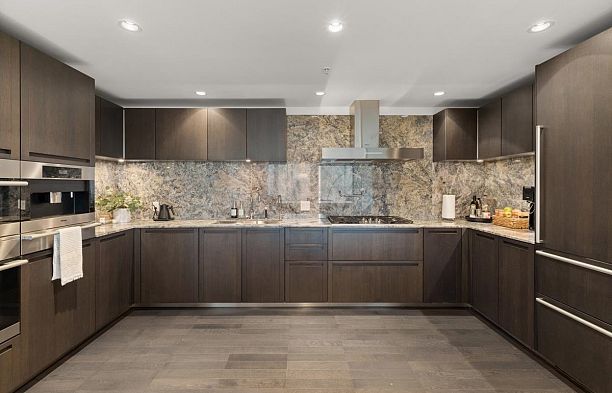3902 1011 W CORDOVA STREET, Vancouver BC V6C 0B2 Coal Harbour