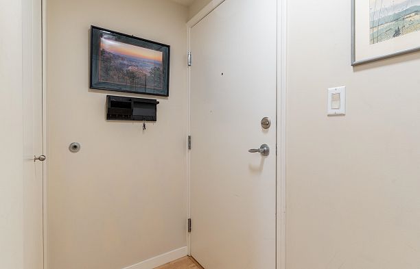 411 1367 ALBERNI STREET, Vancouver BC V6E 4R9 West End VW