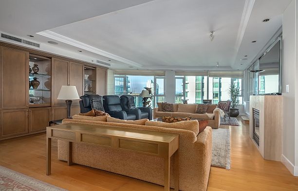 PH13 1717 BAYSHORE DRIVE, Vancouver BC V6G 3H3 Coal Harbour