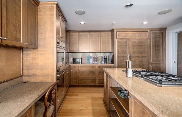 PH13 1717 BAYSHORE DRIVE, Vancouver BC V6G 3H3 Coal Harbour