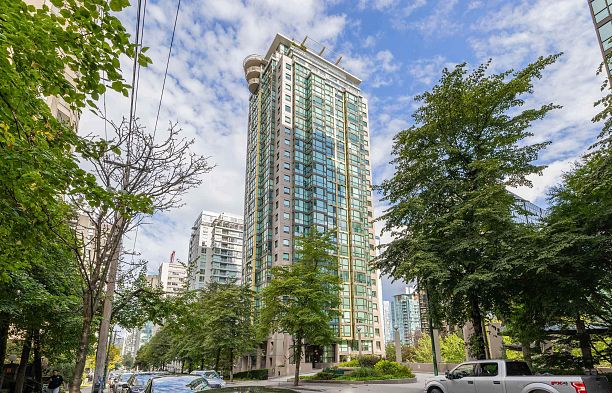 411 1367 ALBERNI STREET, Vancouver BC V6E 4R9 West End VW